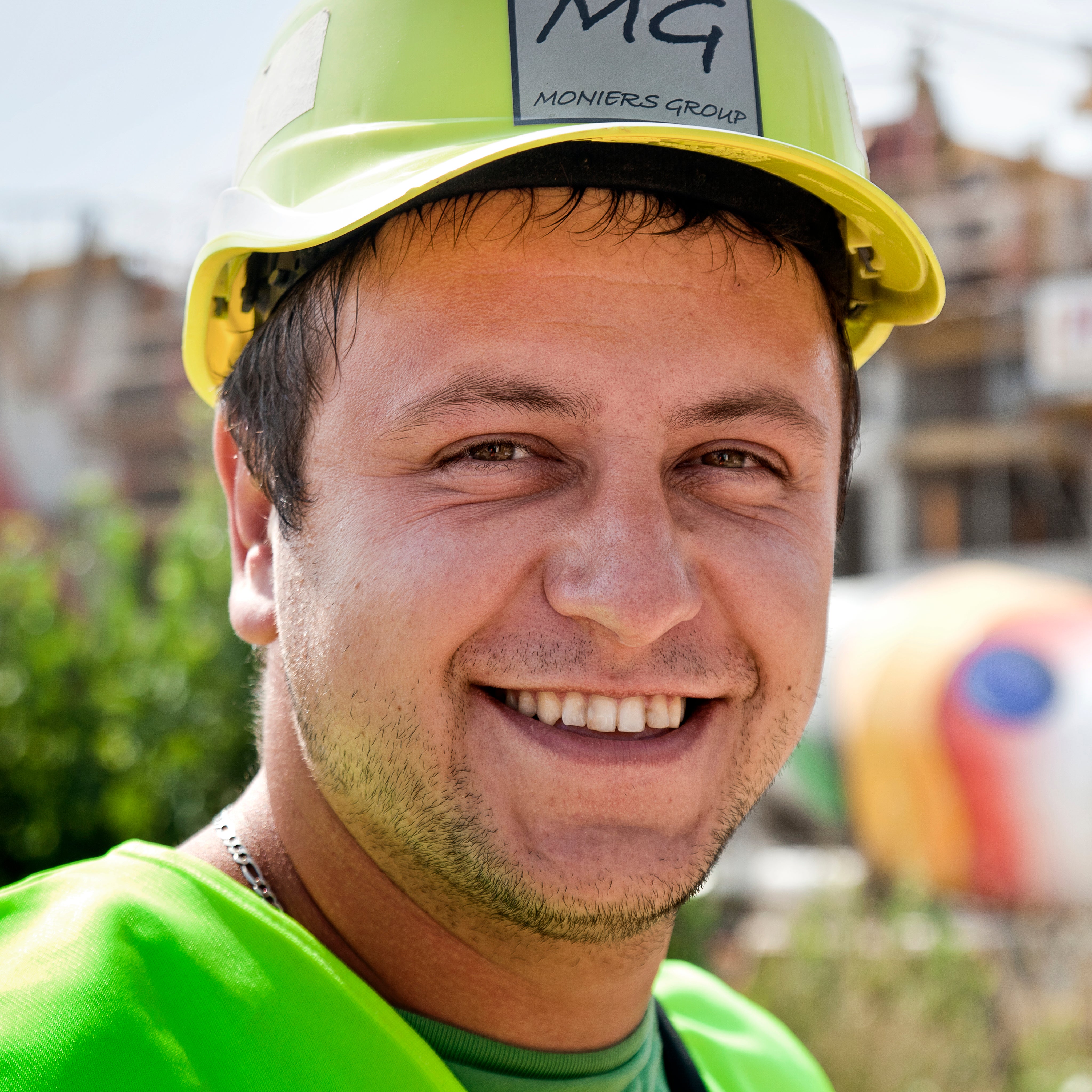 "Technický návrh debnenia prispel k rýchlej výstavbe železobetónových konštrukcií. Oceňujeme hlavne flexibilný a profesionálny prístup k technickým návrhom debnenia ako aj ústretovosť vedenia spoločnosti PERI k našim nadštandardným požiadavkám."