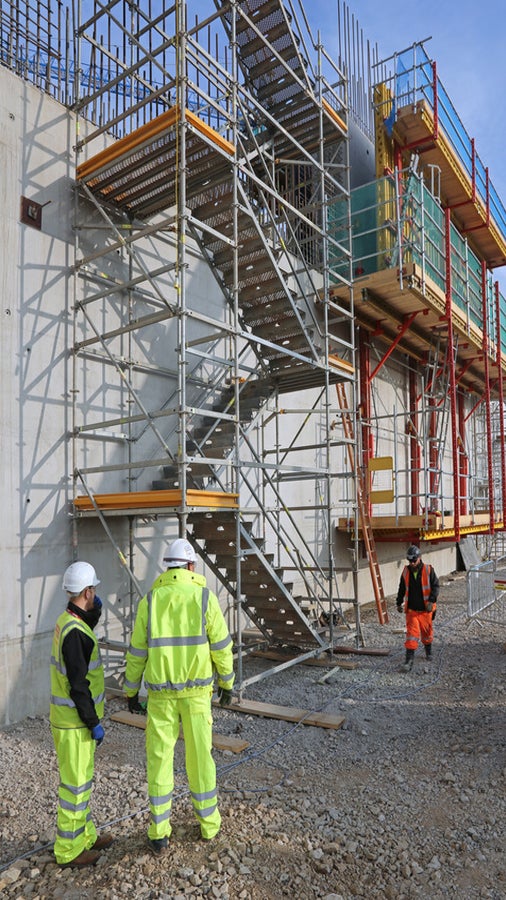 High load-bearing capacity designed for loads of 3.00 kN/m² for a run of staircase and landing of 20 m.