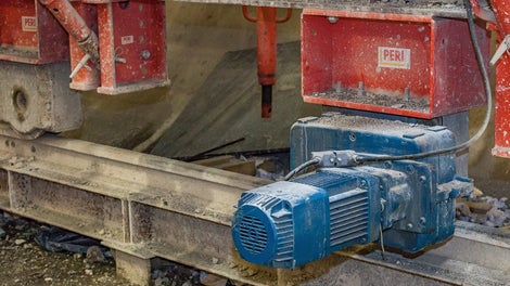 Der elektrische Fahrantrieb des VARIOKIT Ingenieurbaukastens sorgt für eine schnelle und komfortable Vorwärtsbewegung.
