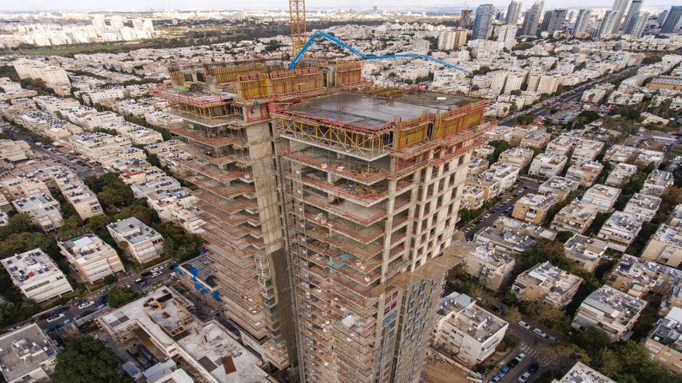 שולחנות ליציקת מרפסות