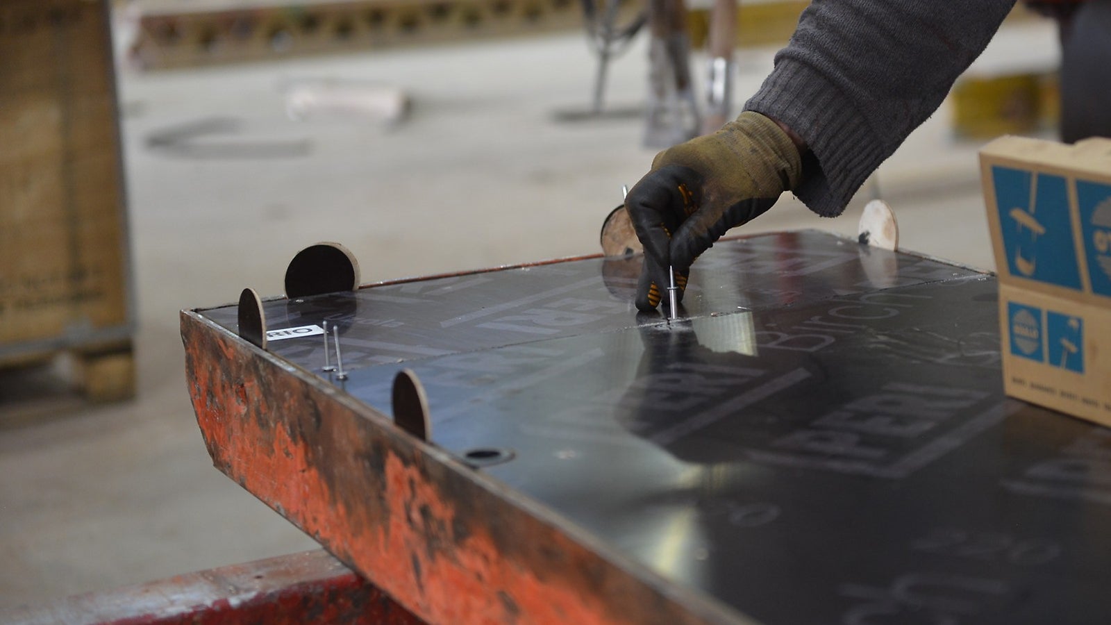 Комплект из необходимых элементов позволит быстро и качественно осуществить ремонт стеновой опалубки на своем объекте, избежав простоев.<br/><br/>