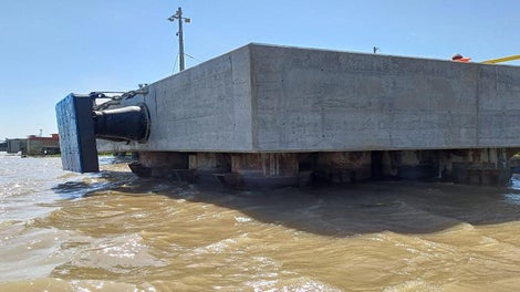 Piña de atraque en funcionamiento