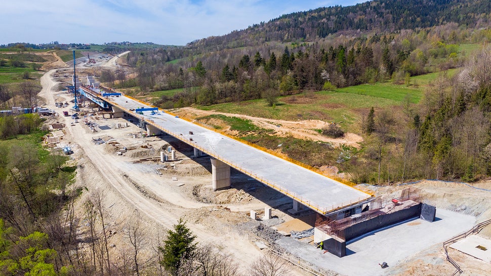 Budowa Drogi Ekspresowej S-7 Kraków - Rabka-Zdrój. Obiekt nr 6, 7, 8.