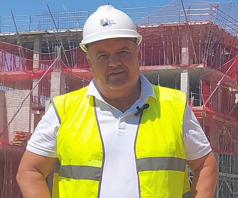 Gerente Instalaciones y Construcciones Valle del Hierro