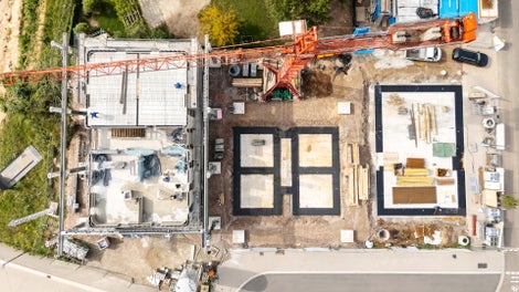 The unique feature of the DREIHAUS is its fully planned, 3D-printing-optimised, and scalable building concept for a three-story multi-family house – available in three sizes: S, M, and L.<br/>(Photo: PERI 3D Construction)