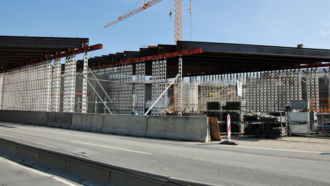 HD 200 opstilling med HE800B gennemkørselsprofil i begge retninger.