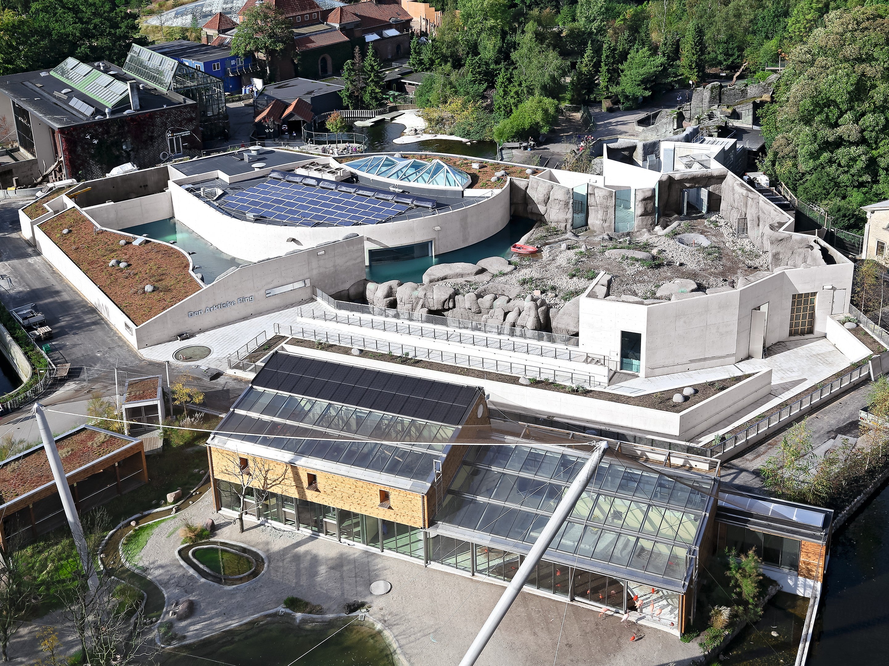 Dall &amp; Lindhardtsen