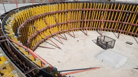 Опалубка радиальных стен. Система PERI VARIO