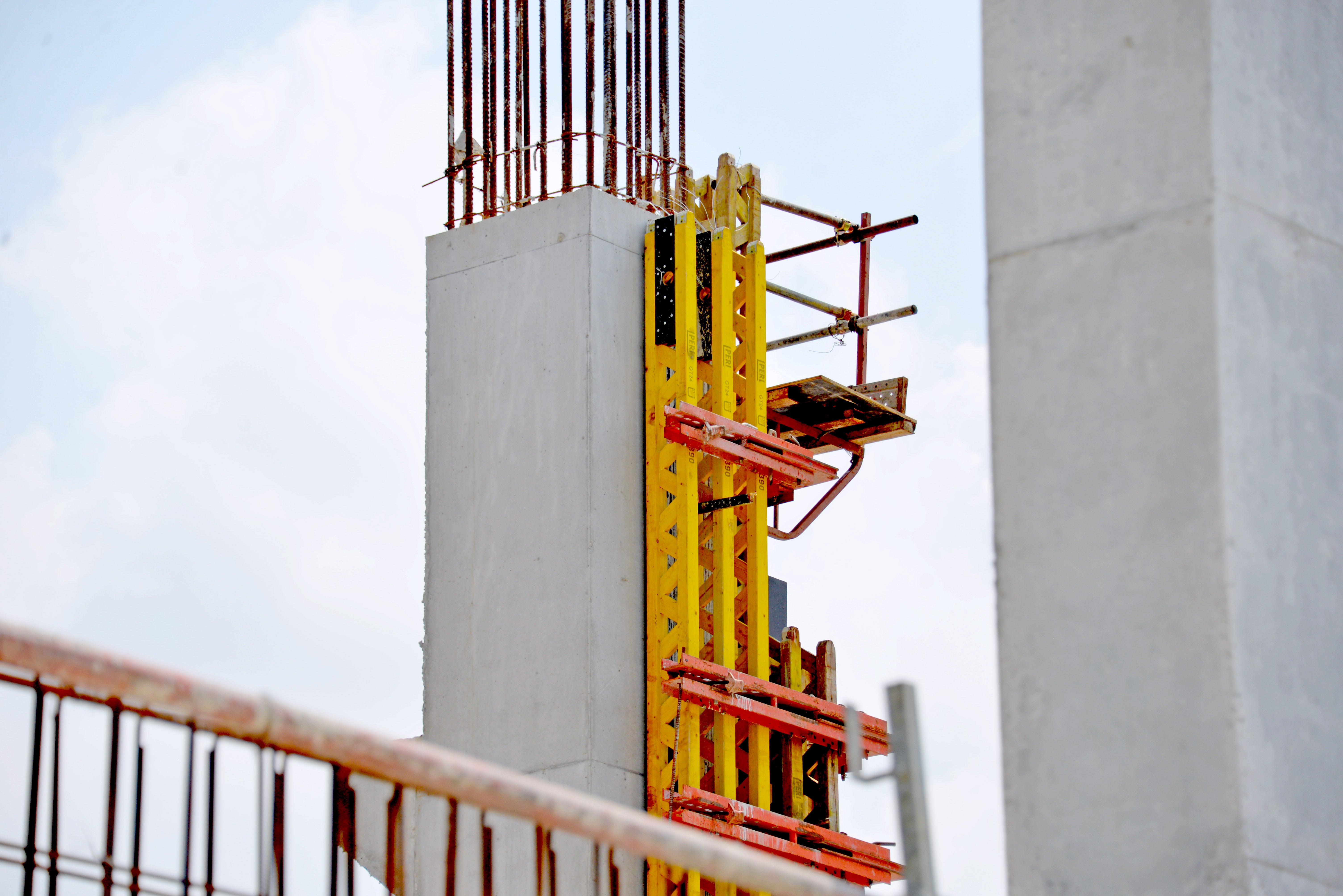 Achieve quality finishing with VARIO Column Formwork