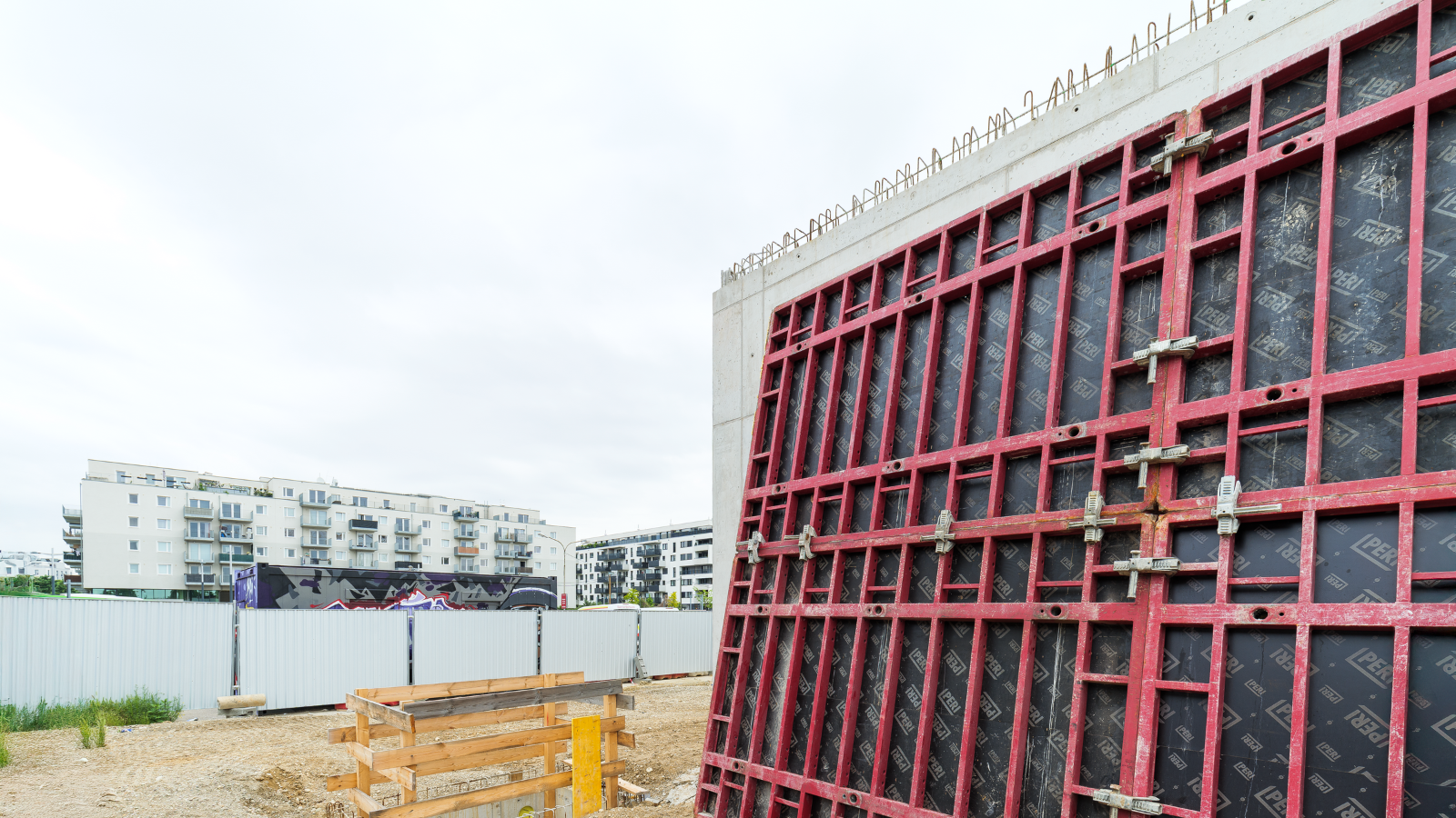 Hva koster forskaling egentlig? En guide til totaløkonomi i betongprosjekter