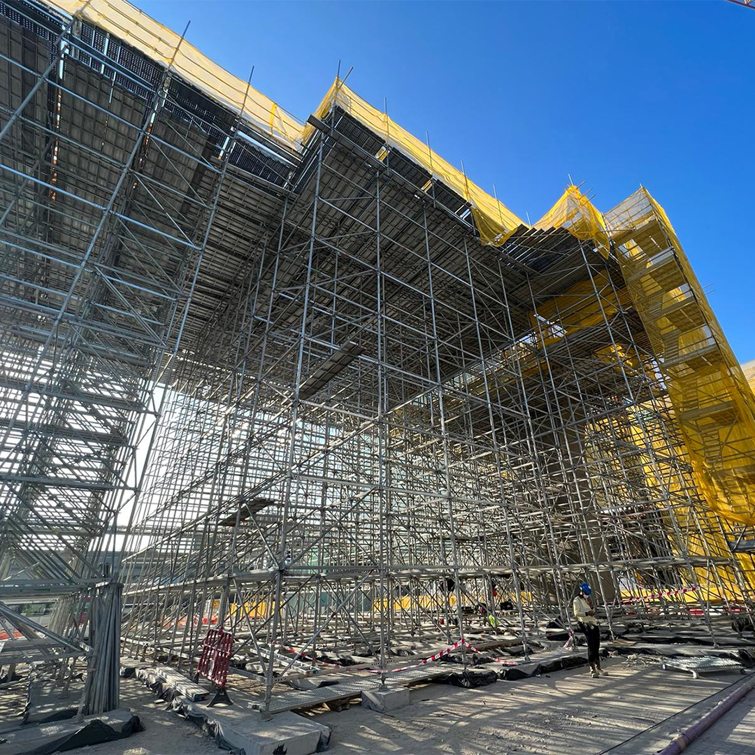 Each leg of the PS 100 shoring system can support loads of up to 100 kN