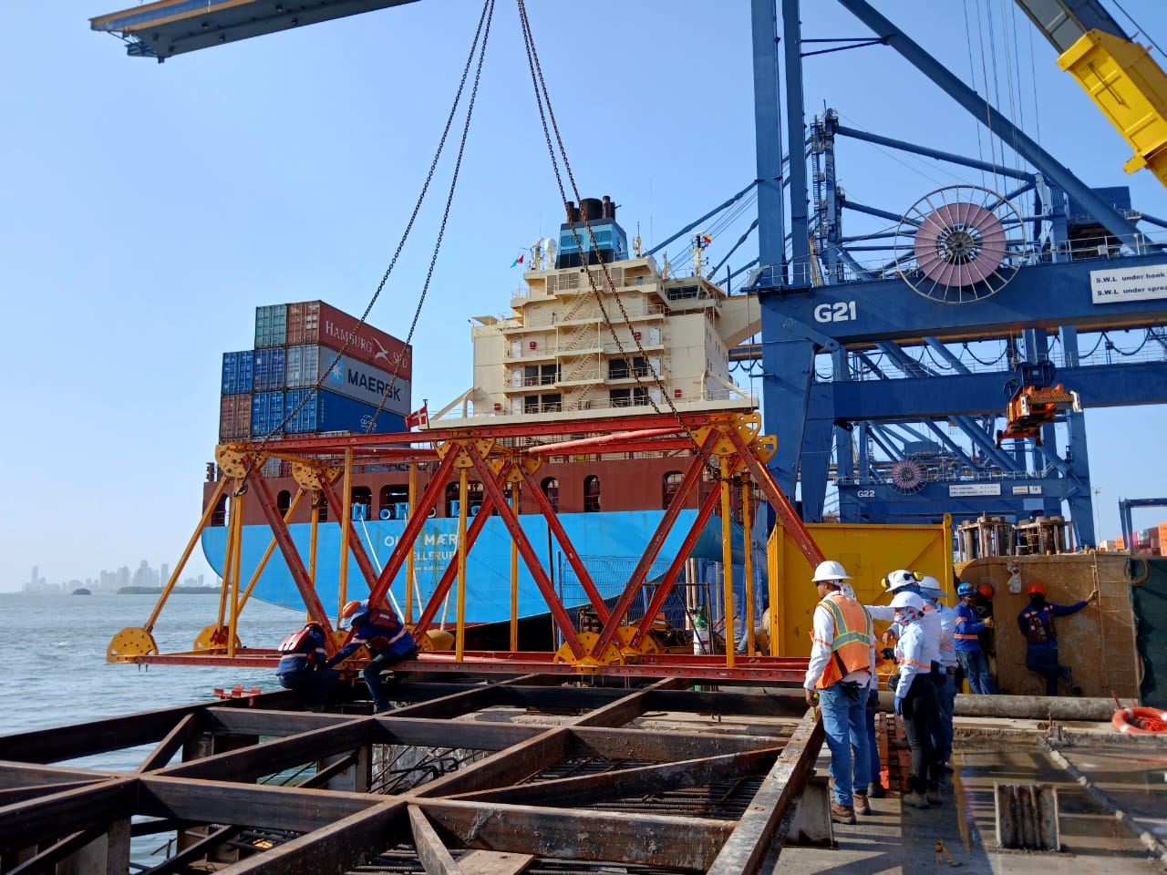 Celosías ALPHAKIT en voladizo<br/>