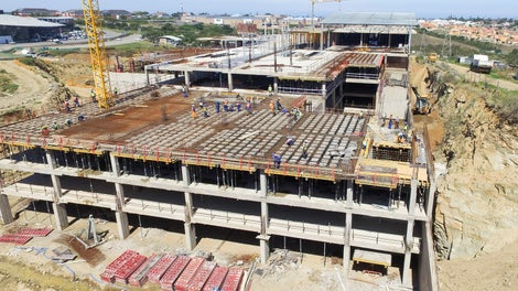 PERI supplied the 425mm 900x900 Polypropylene waffles