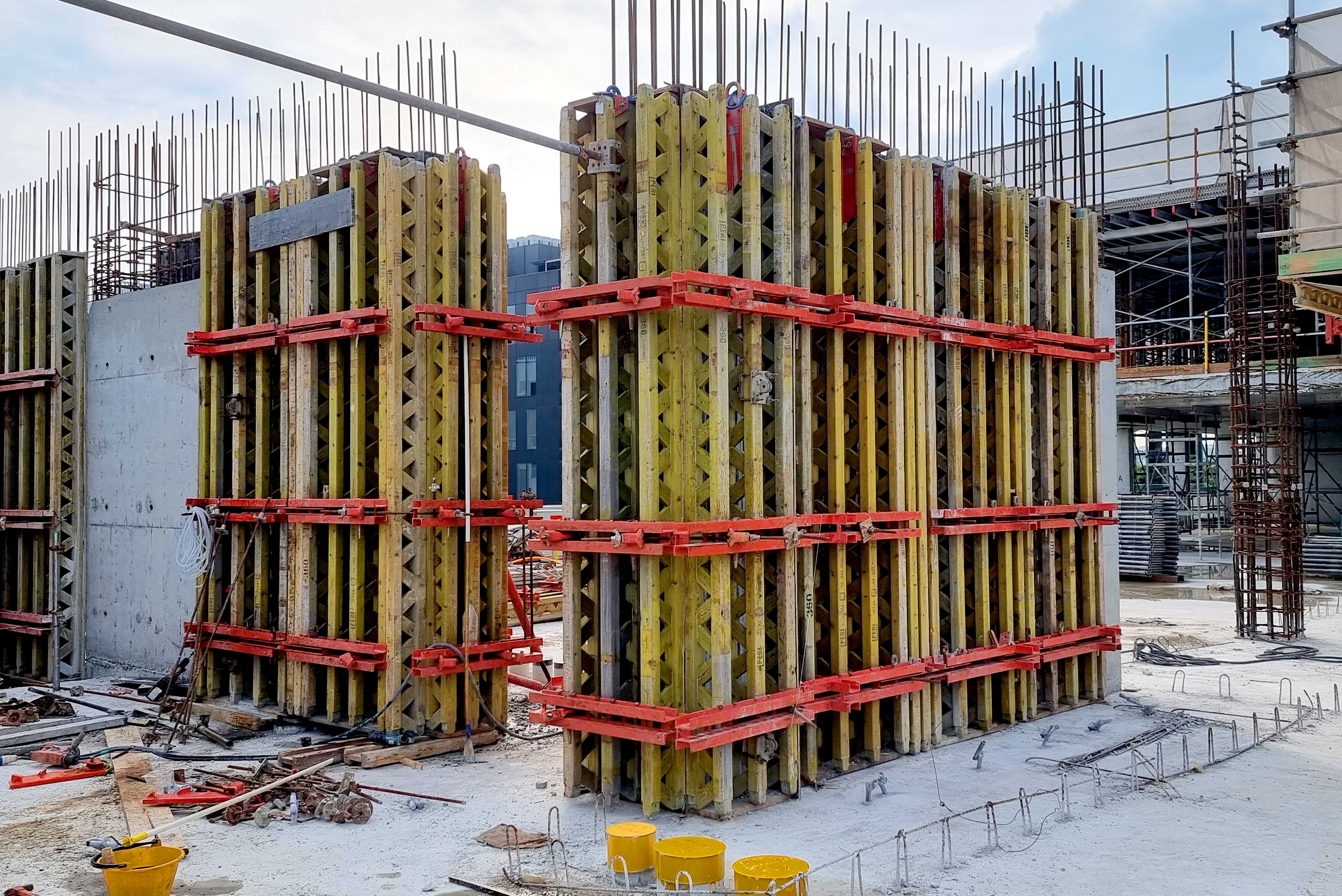 VARIO GT 24 Girder Wall Formwork is used in shear walls, lift core and staircase in combination with CB240 climbing brackets