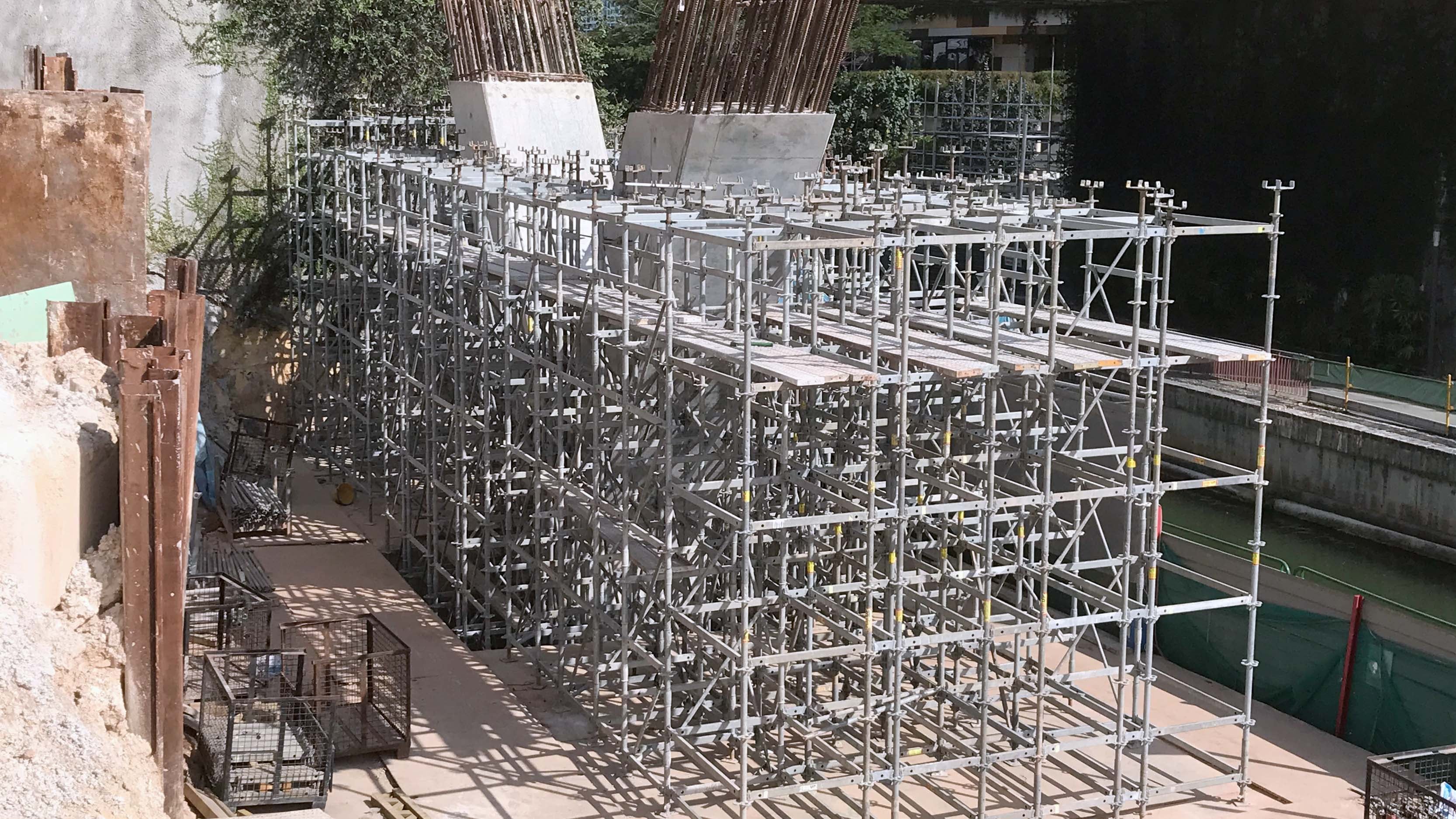 Extremely flexible in all three dimensions through the uniform grid size