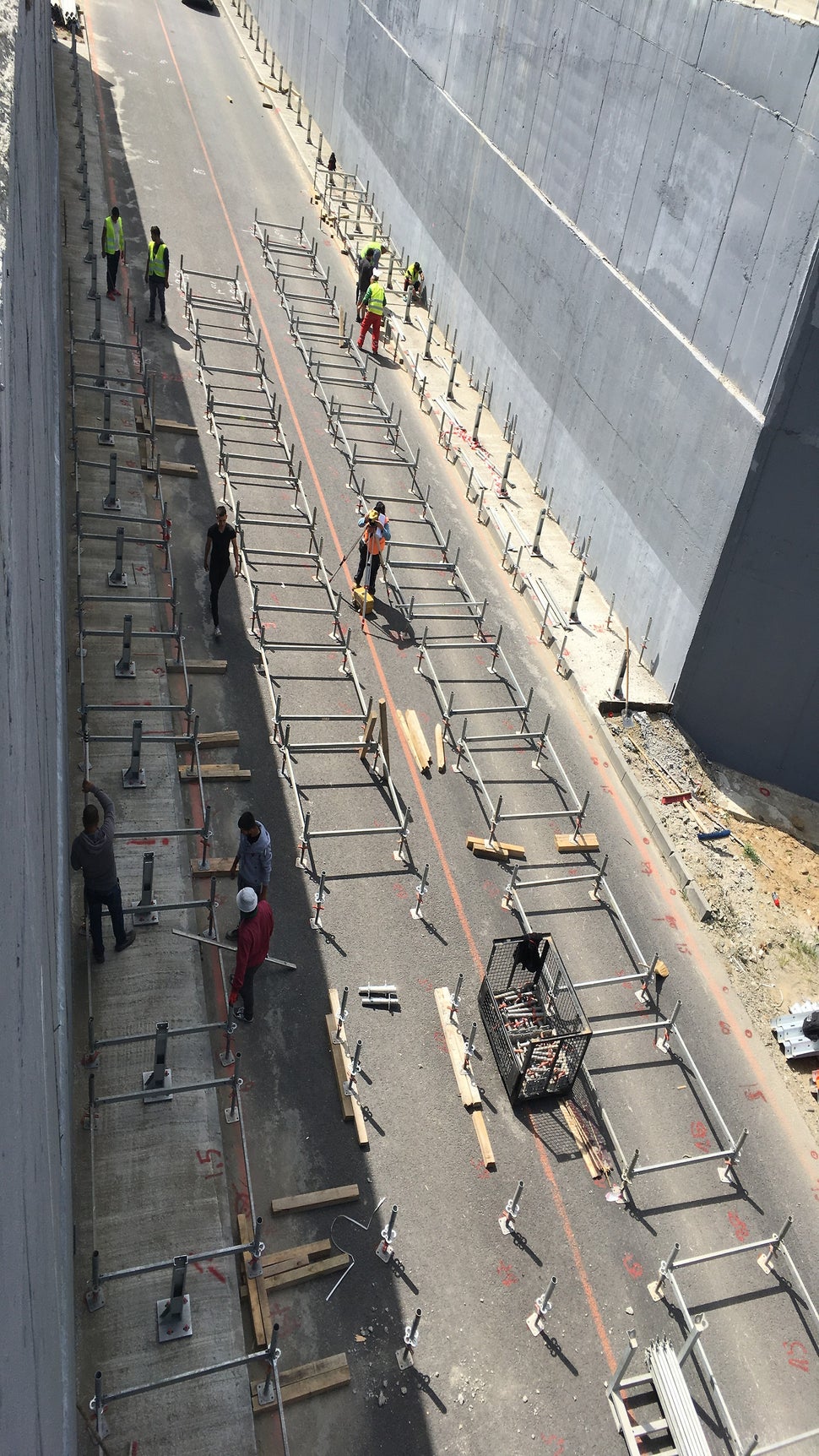 Трасиране и монтаж на PERI UP Flex подпорни кули