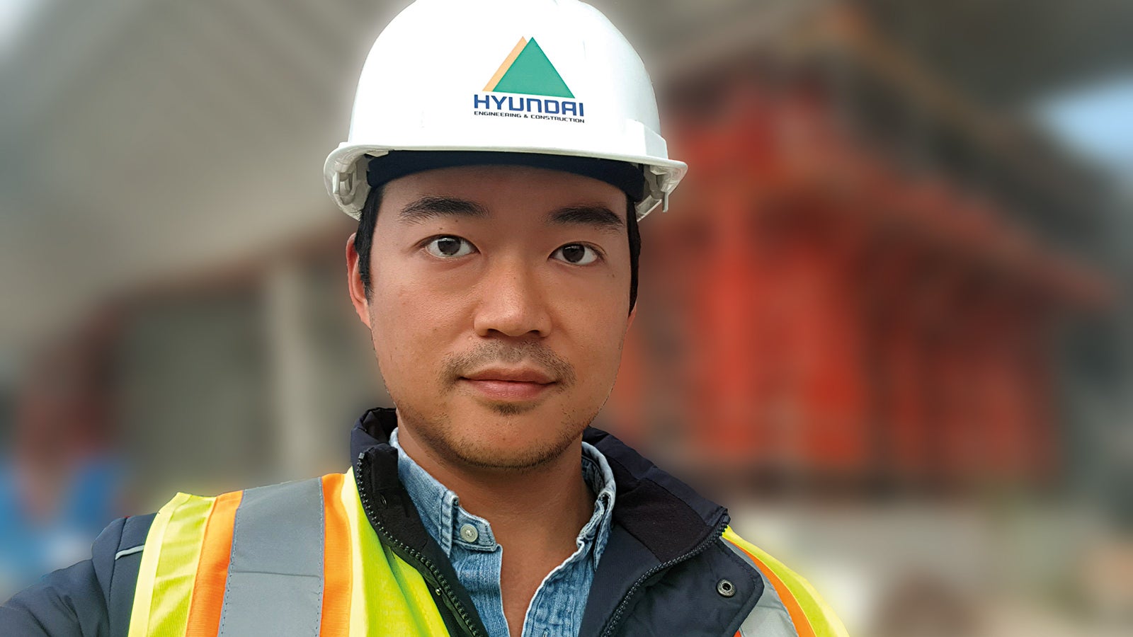 The huge concrete viaduct of the Al Bustan Street South project with a length of more than 10 km has been completed within very short time. With their broad supply network and great technical support, PERI has made it possible that we have never faced any delay or technical problem during the whole construction period. Using the PERI solution, we have benefited both economical and technically. Everyone who has participated in this project praises that this solution is the most efficient and stable that they ever have used. HYUNDAI is sure that PERI is the most valuable business partner and the one that has lead this project to success. We hope to work together with PERI in the near future in any place around the world.