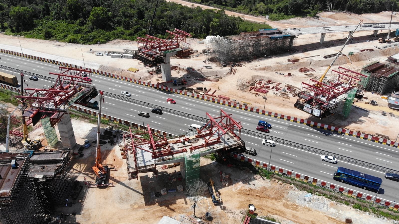 PERI Form Traveler - Balanced Cantilever Solution