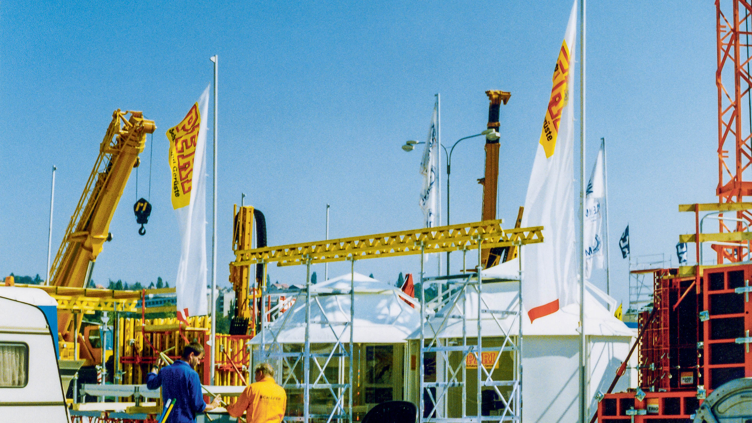 <p>Prvn&amp;iacute; ofici&amp;aacute;ln&amp;iacute; představen&amp;iacute; firmy PERI v Česk&amp;eacute; republice se uskutečnilo&amp;nbsp;na stavebn&amp;iacute;m veletrhu v Brně.</p><br/>