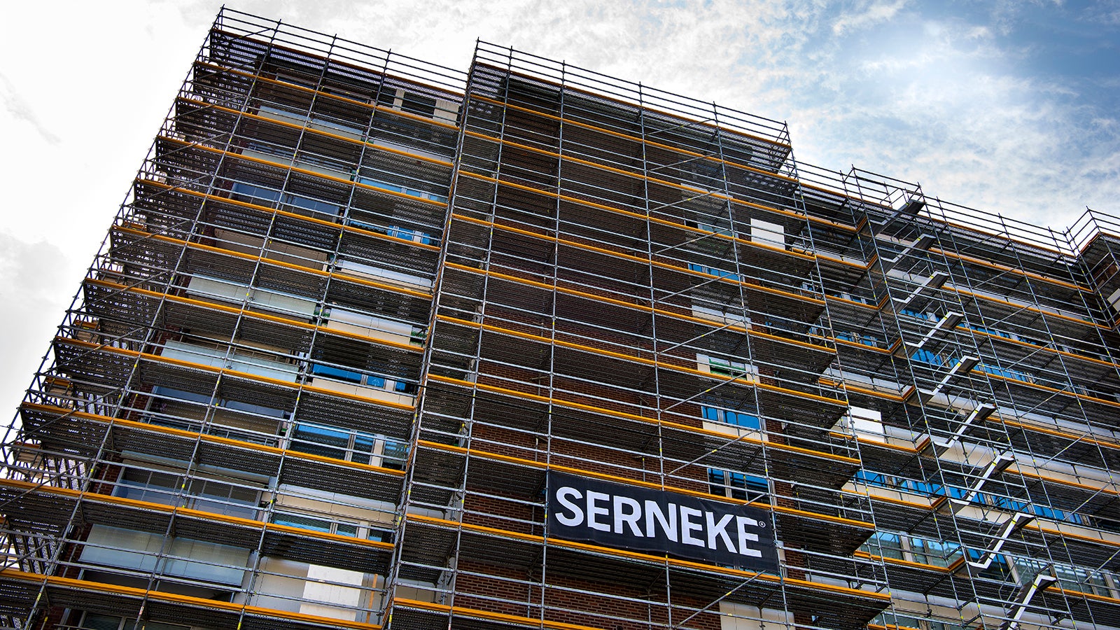 Modulställningen uppfyller kraven från Arbetsmiljöverket och PERI tar ett konstruktionsansvar för ställningsdimensioneringen. 